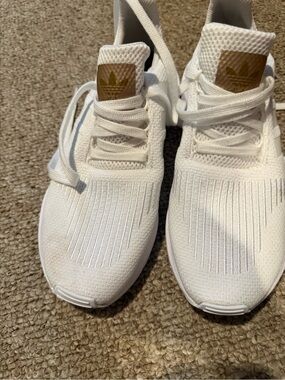adidas White Knit Sneakers with Gold Accent